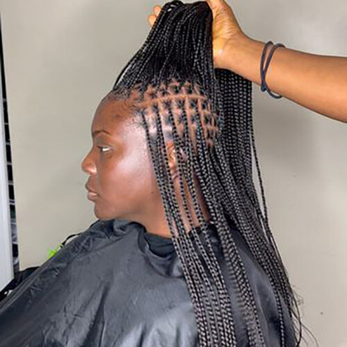 Small Goddess Braids $300+ (9hrs & 45min)