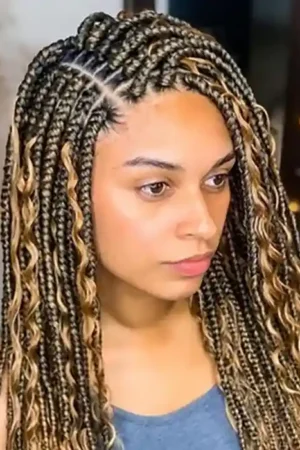 Medium Box Braids $175+ (5hrs & 45min)